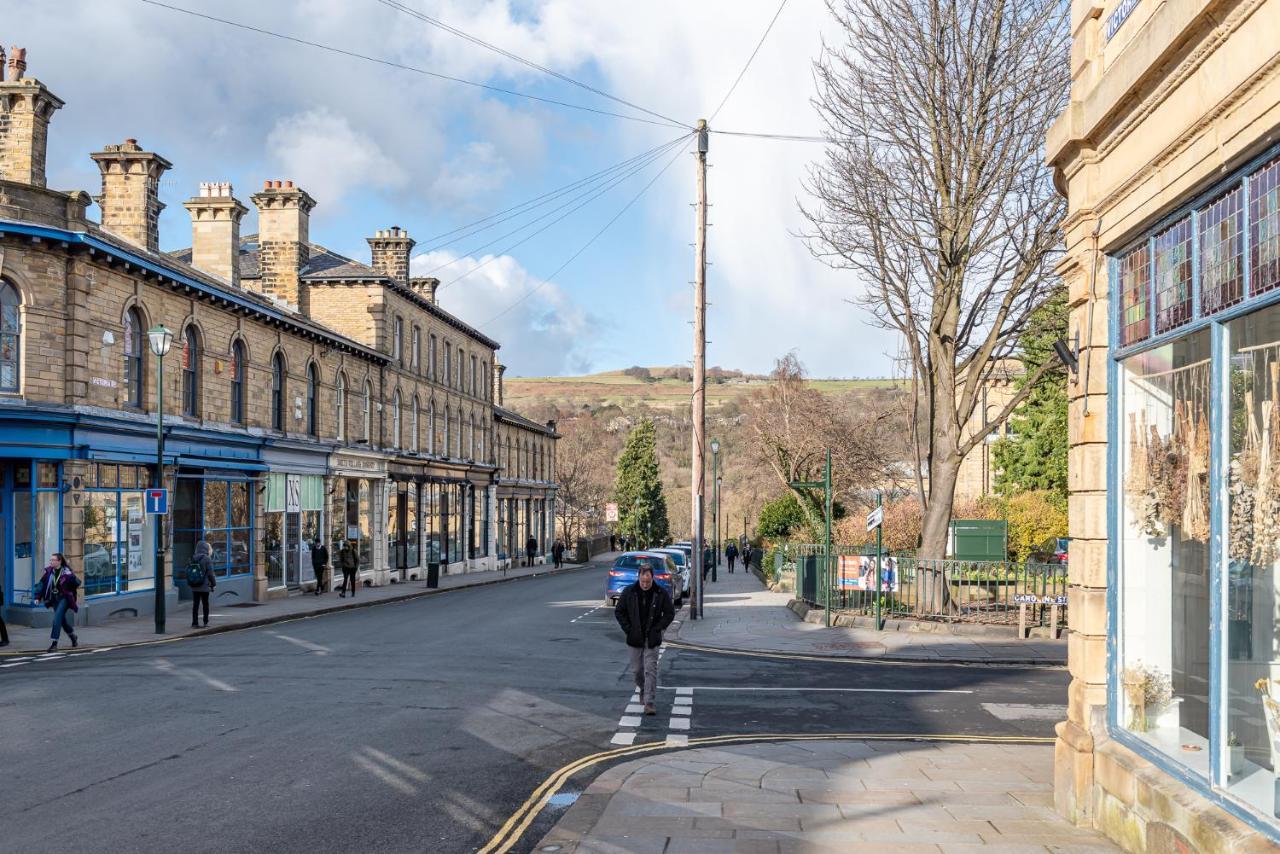 Riverside Balcony Apartment With Parking Just Minutes To Saltaire Shipley (West Yorkshire) Esterno foto