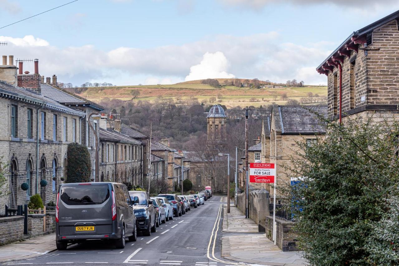 Riverside Balcony Apartment With Parking Just Minutes To Saltaire Shipley (West Yorkshire) Esterno foto